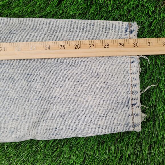 Levi's Light Blue Women's Jeans - Picture 14 of 16